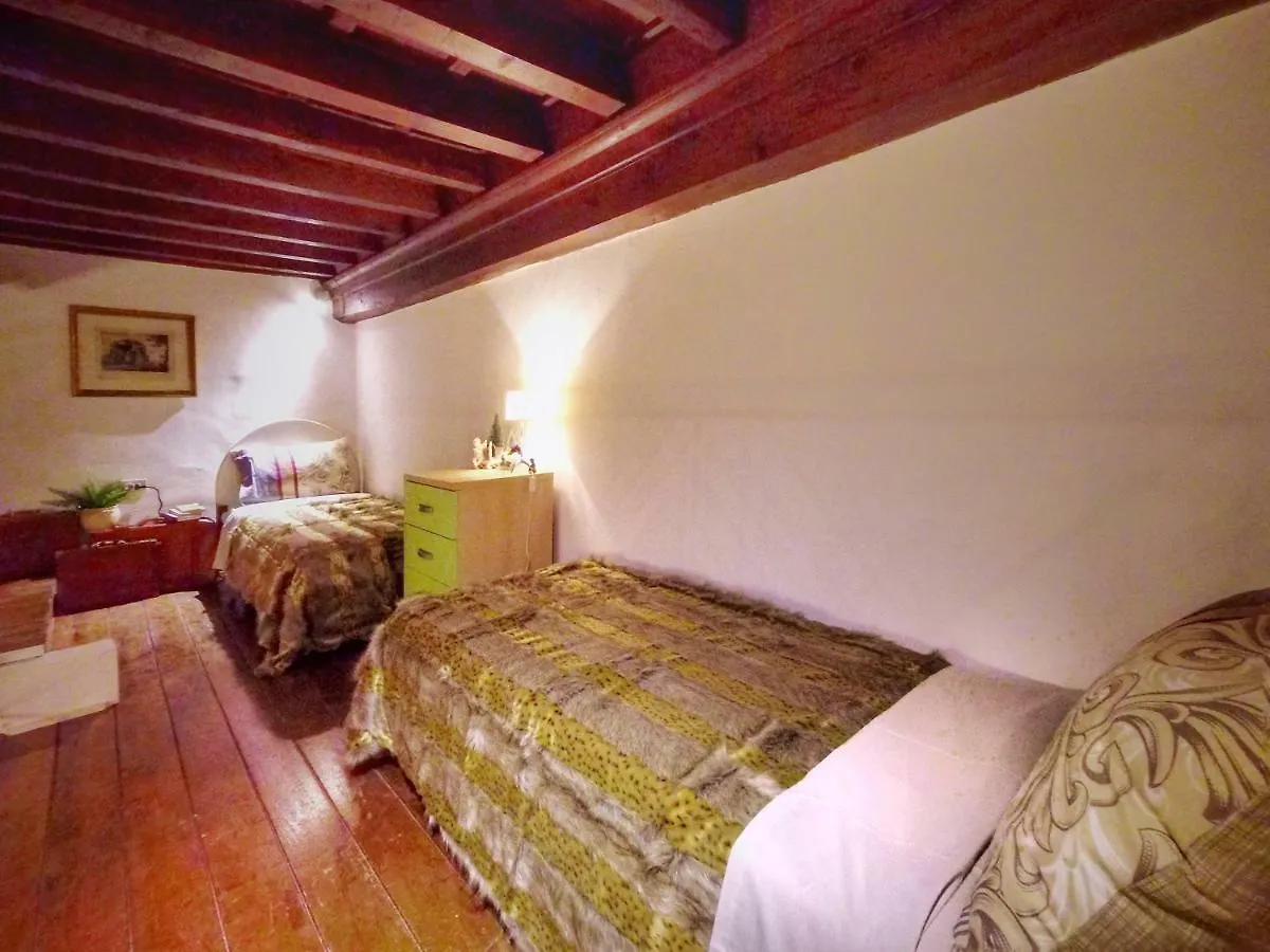 Florentine Style Central Apartments Florence